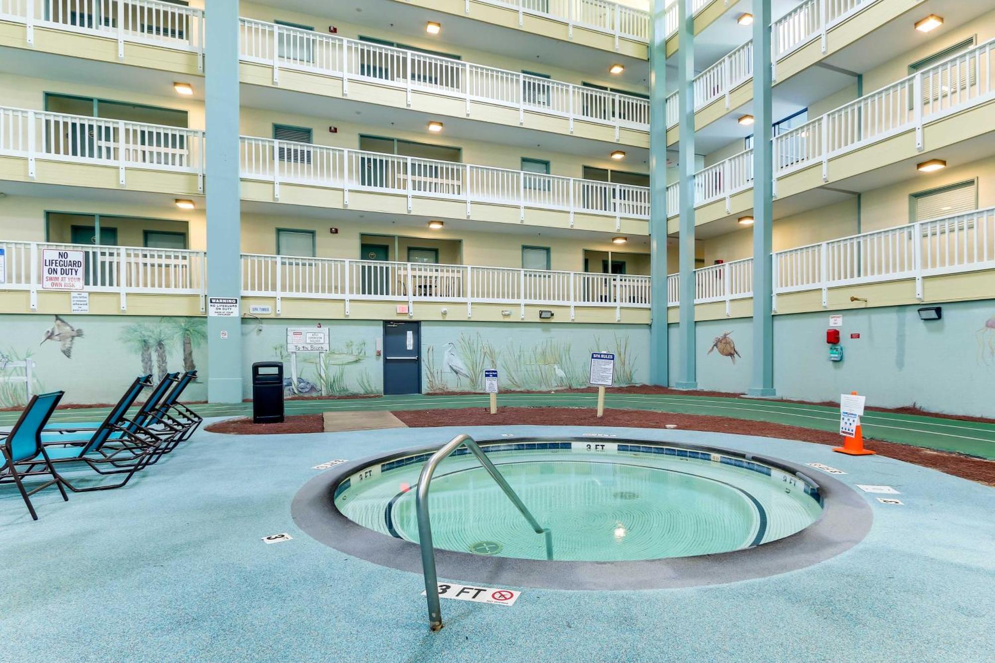 Hilton Head Resort Condo With Pools, Walk To Beach! Hilton Head Island Exterior photo