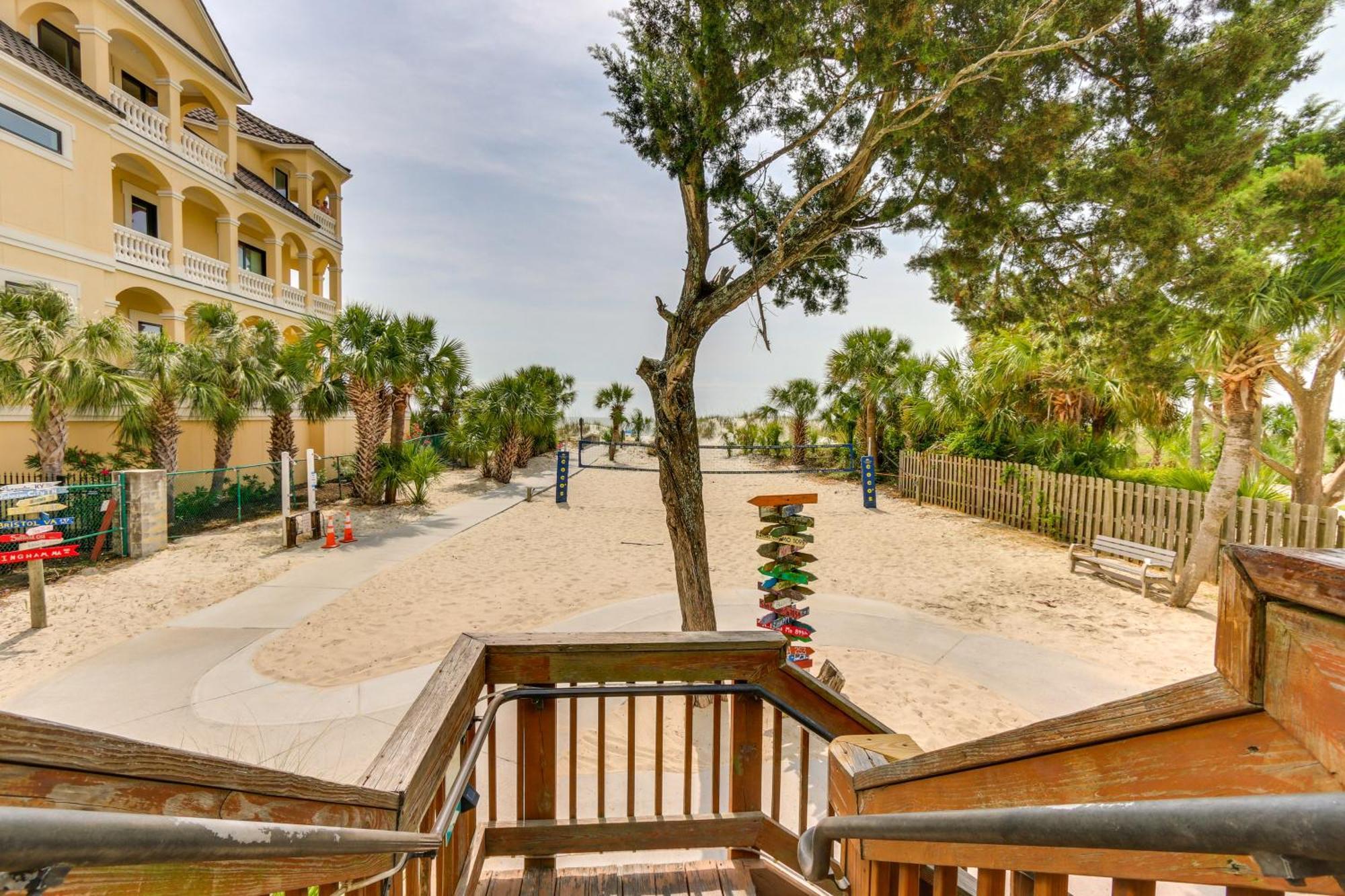 Hilton Head Resort Condo With Pools, Walk To Beach! Hilton Head Island Exterior photo